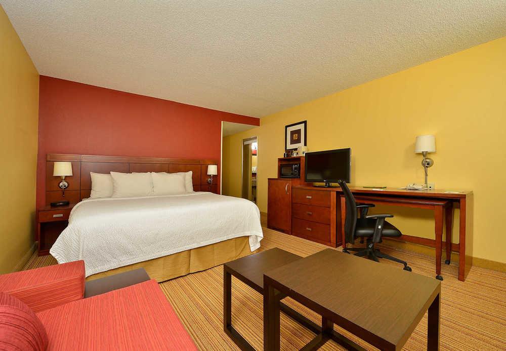 Courtyard By Marriott בנטונוויל מראה חיצוני תמונה