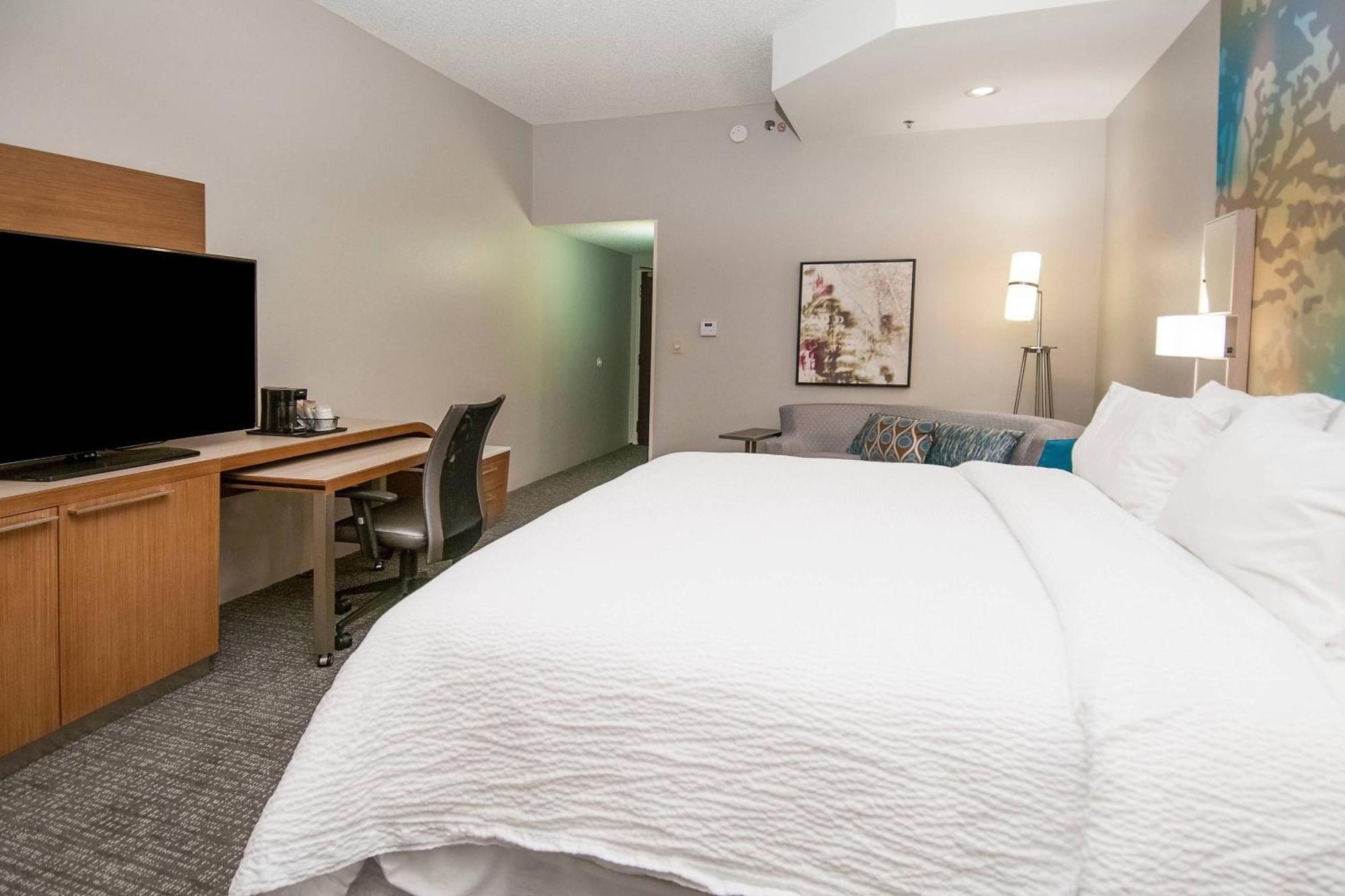 Courtyard By Marriott בנטונוויל מראה חיצוני תמונה