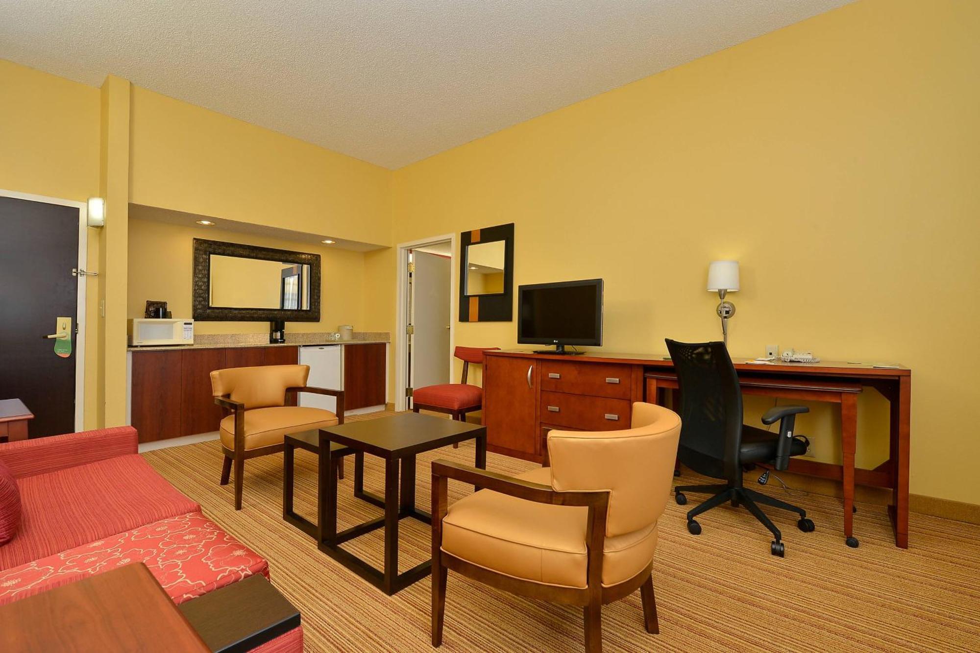 Courtyard By Marriott בנטונוויל מראה חיצוני תמונה