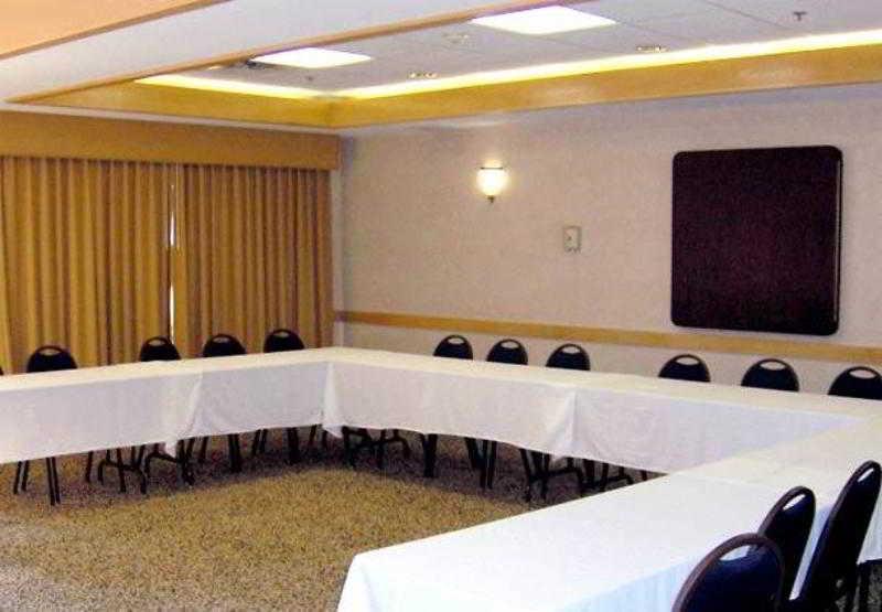 Courtyard By Marriott בנטונוויל מתקנים תמונה