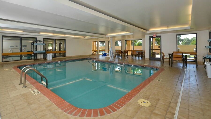 Courtyard By Marriott בנטונוויל מראה חיצוני תמונה