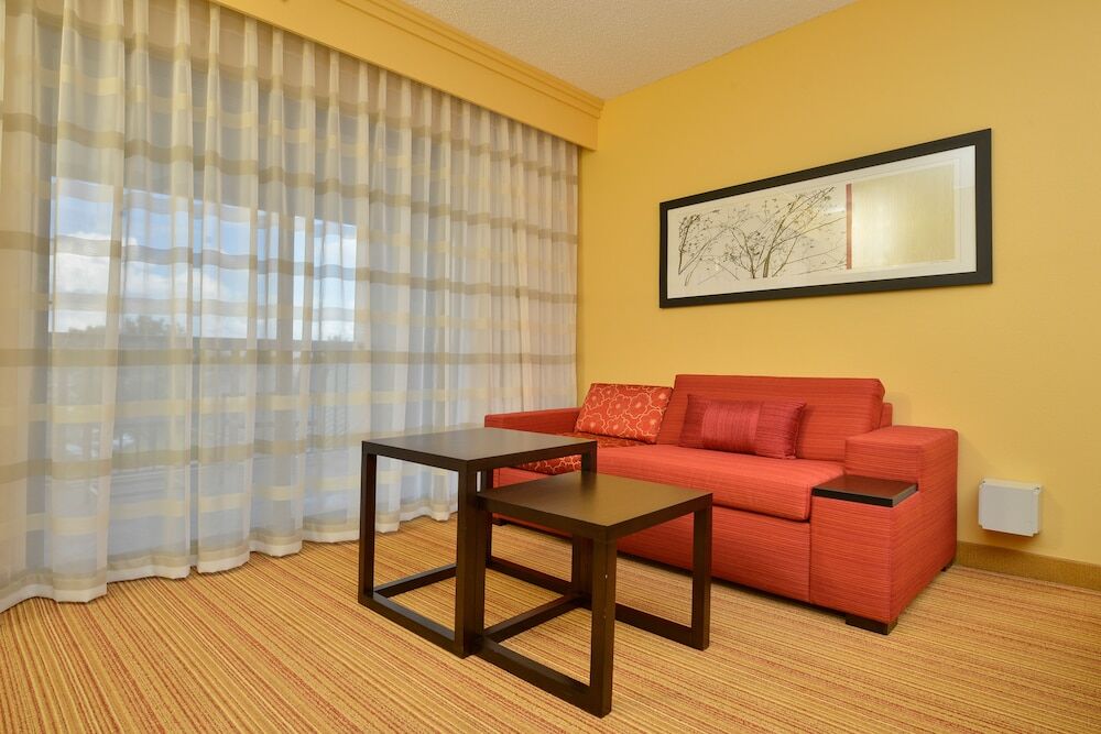 Courtyard By Marriott בנטונוויל מראה חיצוני תמונה